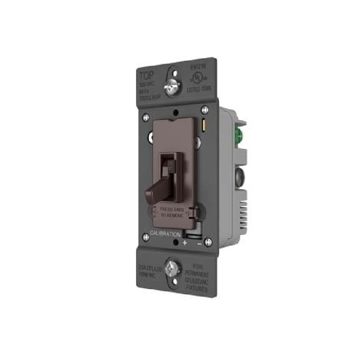 Wattstopper TSDCL303 TradeMaster LED/CFL/Incandescent Single Pole/3-Way Toggle Slide Dimmer, Preset