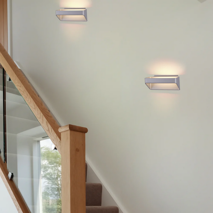 VONN VMW15710 Atlas 1-lt 10" Integrated LED Wall Sconce