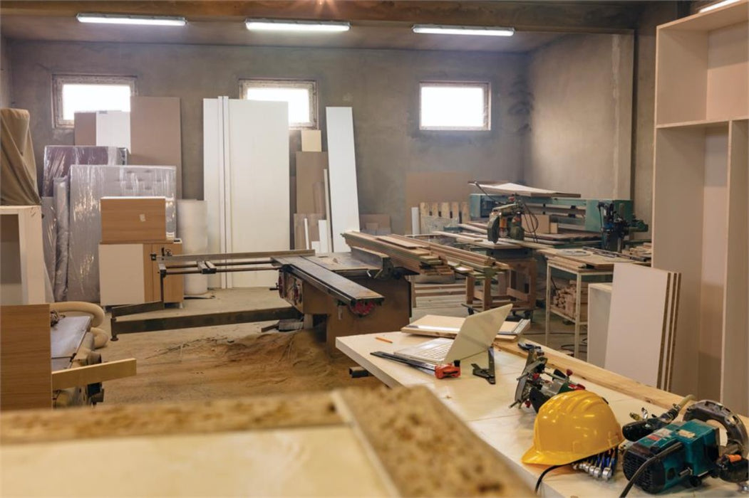 Lithonia Contractor Select CSVT 48" LED Switchable Vapor Tight Light