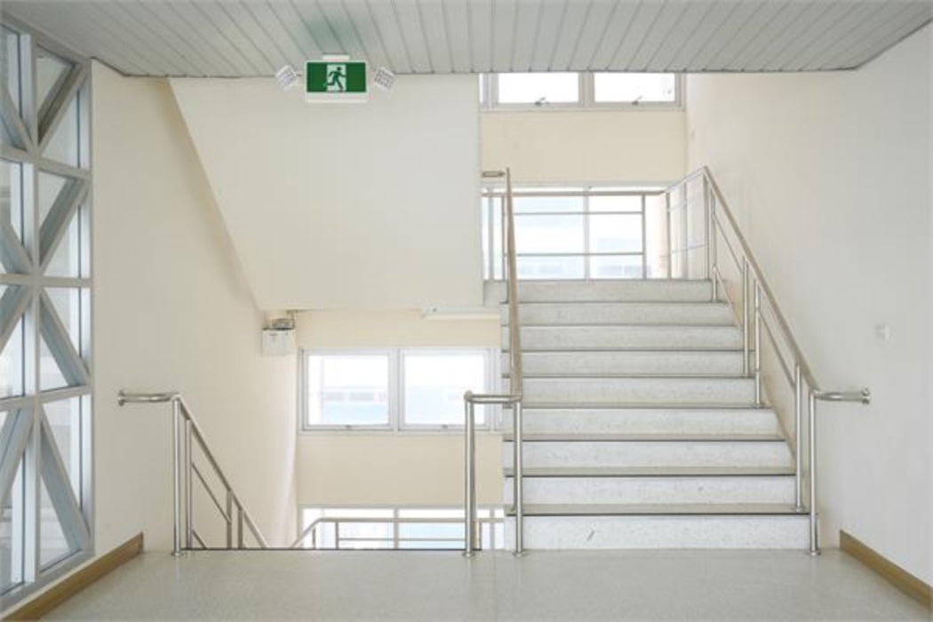 Lithonia ECRM LED Running Man Emergency Light/Exit Combo, Self-diagnostics