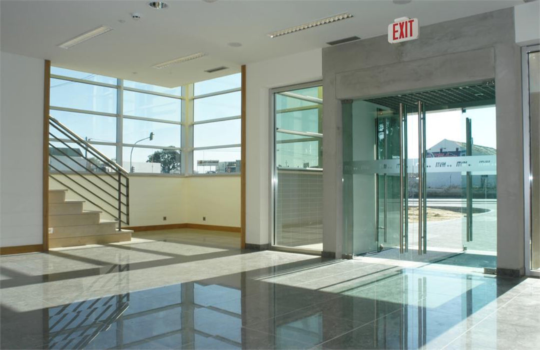 Lithonia Contractor Select EXRG Exit Sign with Ni-MH Battery Back Up - Red/Green Letters Selectable