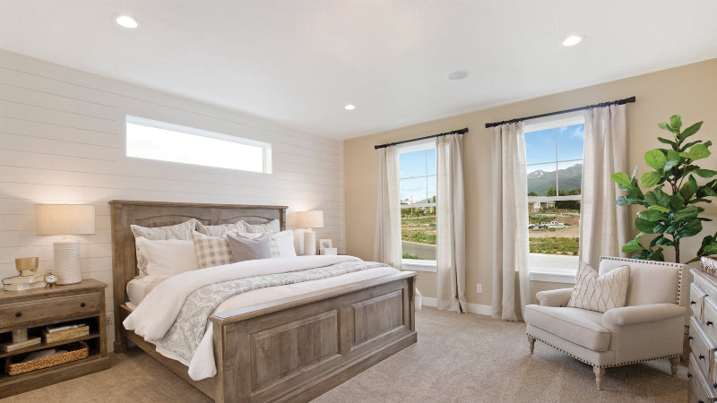 Halo HLBE6 6" Ultra-Slim LED Downlight, 3000K New Construction/Remodel Integrated LED Recessed Light Kit