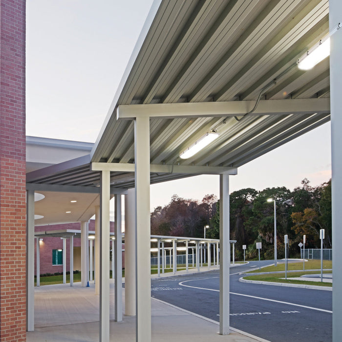 Metalux APVT-S 4-ft 21W/32W/46W LED Vaportite, CCT Selectable, Up to 6000 Lumens, Dimmable, 120-277V