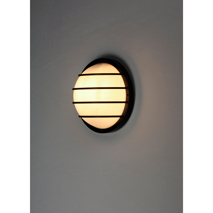 Maxim 10112 Bulwark 1-lt 10" Outdoor Wall Sconce