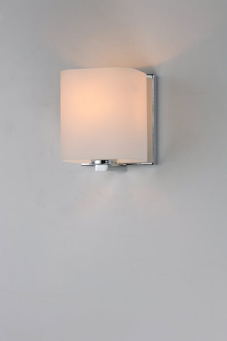 Maxim 11251 Wrap 1-lt 6" Tall Bath Vanity