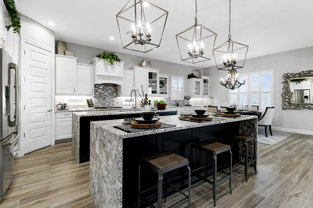 Maxim 25156 Abode 4-lt 18" Chandelier