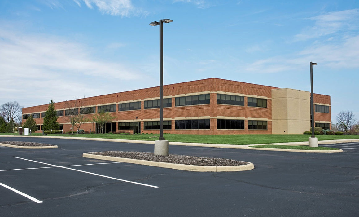 Lithonia ESX1 190W LED Area Light, 5000K, 25000 Lumens, Type 3, 120-277V