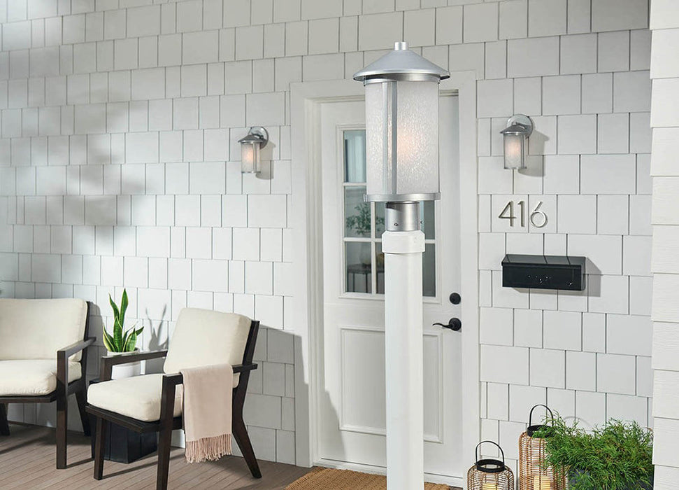 Kichler 59101 Lombard 1-lt 17" Tall Post Lantern
