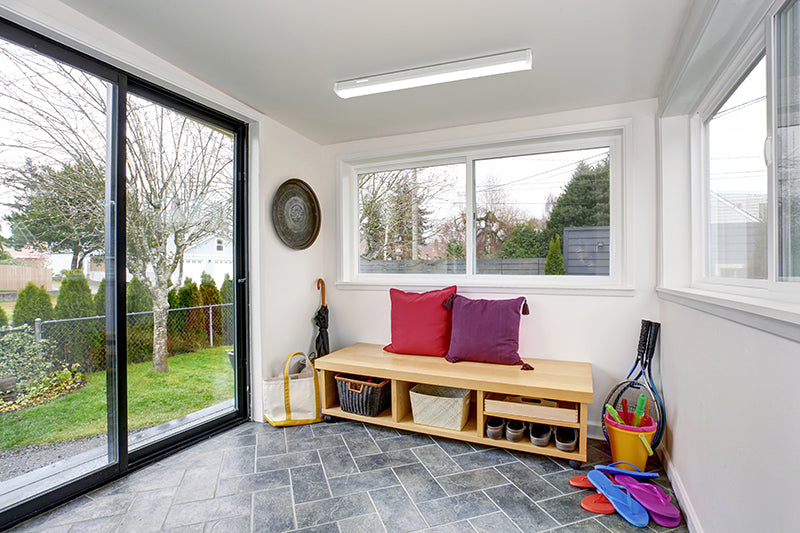 Lithonia Contractor Select FMLWL ALO 4-ft LED Linkable and Switchable Wrap